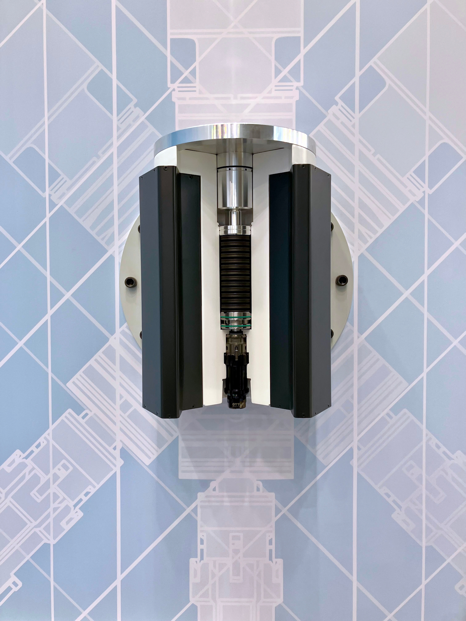 コンパクトミリングスピンドル